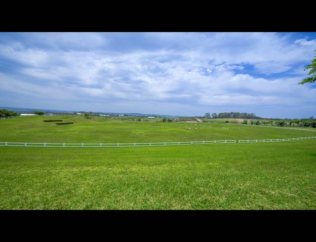 869M² VACANT LAND FOR SALE IN SHEFFIELD BEACH